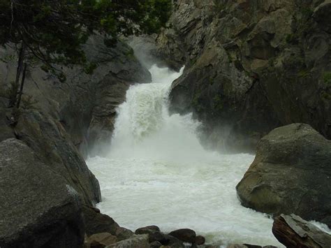 Roaring River Falls - A Gushing Waterfall in Kings Canyon NP