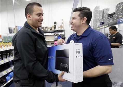 PlayStation 4 sales top 1 million units in first 24 hours: Sony | Technology News