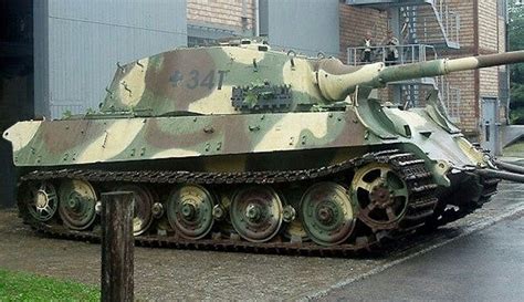 Pin by Rob Knight on Worl War 2 German Tanks | German tanks, Tiger tank ...