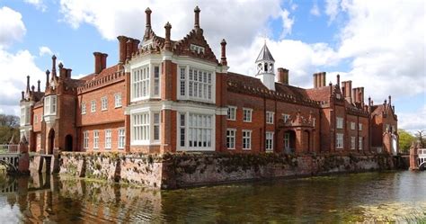 Helmingham Hall Gardens | Plan your perfect day out