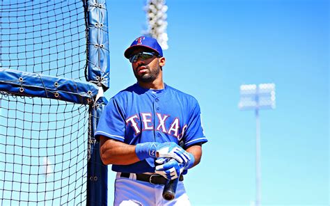 Russell Wilson visits the Rangers - The Week in Pictures: March 23 ...