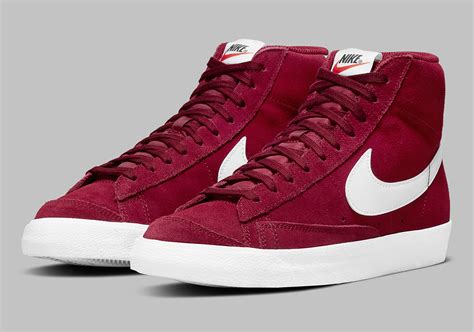 The Nike Blazer Mid '77 Gets A Simple "Team Red" Suede - SneakerNews.com