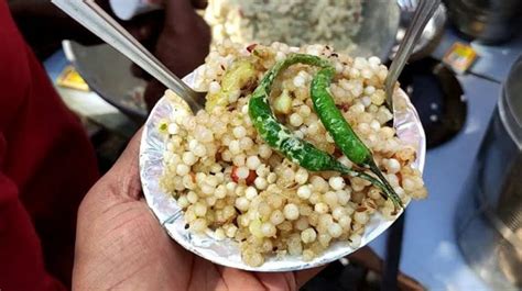 15 Scrumptious Indore Street Foods That You Must Try in 2023