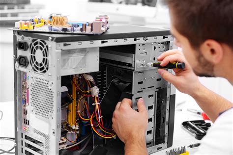 Pc Computer Repair Komputer Servis Reparatie Perbaikan Repairs Computerhulp Technician ...