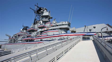 Battleship USS Iowa Museum, Los Angeles - Book Tickets & Tours | GetYo