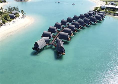 Best Place to Stay in Fiji - Itinerary, Overwater Bungalow, & Luxury Travel Guide - MonaCorona ...