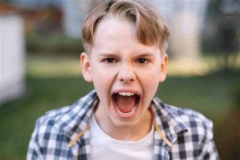 What causes anger issues in a child & how to solve them