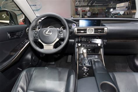 Lexus' Nav And Entertainment System Disabled