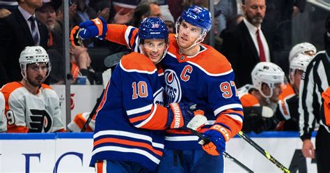 Oilers star Connor McDavid scores twice, reaches 800 points | The ...