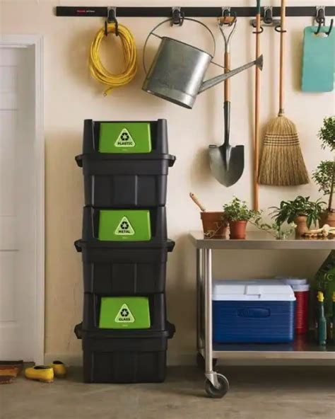 10 Best Reycling Bins for Home 2022 | Decor Trends & Design News | HGTV