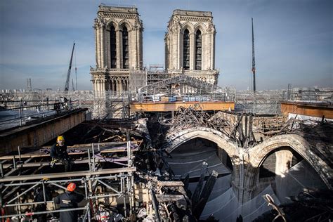 Major Step Completed in Notre Dame Cathedral's Restoration Over a Year ...