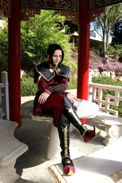 Cosplay: Princess Azula | Avatar cosplay, Princess azula, Cosplay