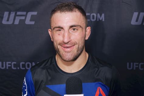 alex-volkanovski-ufc-fight-night-110-post-fight-video | MMA Junkie