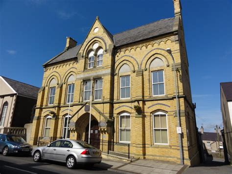 Town Hall Cinema in Holyhead, GB - Cinema Treasures