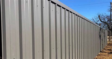 R-Panel Fence: Gaining Popularity in Oklahoma | Fence OKC