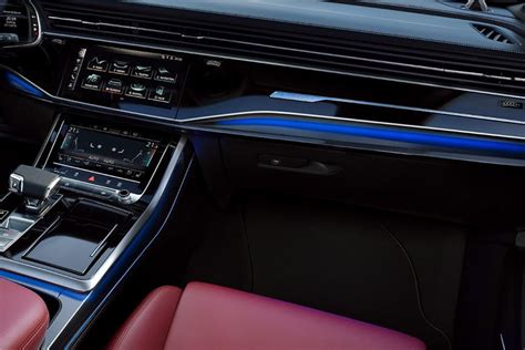 2020 Audi SQ7 Interior Photos | CarBuzz