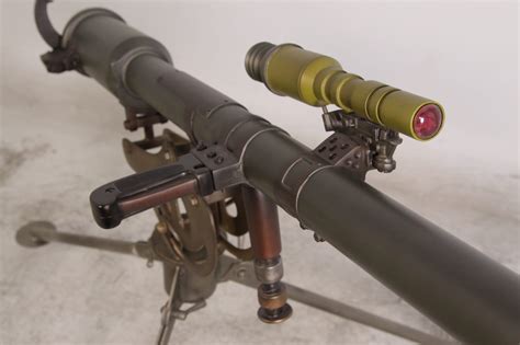 M18 Recoil-less anti tank Rifle with metal Tripod – Auction Armory World's Largest Firearm and ...