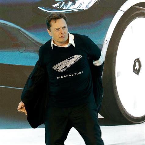 Elon Musk Dances Onstage at Shanghai Tesla Factory Event