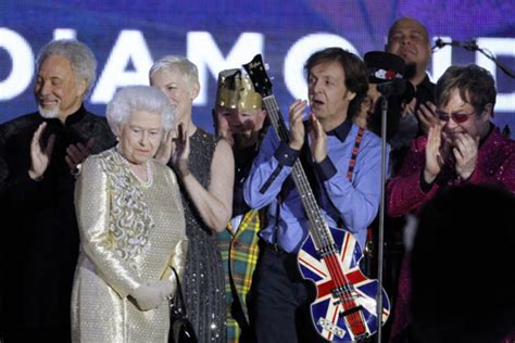 Stars dazzle at Queen's Jubilee concert, but Prince Philip absent in hospital - CSMonitor.com