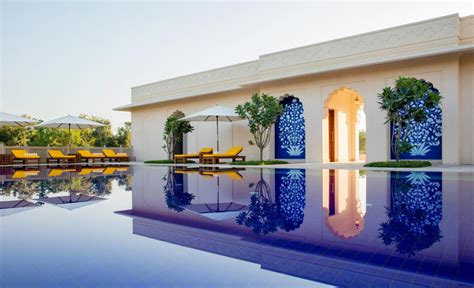 7 BEST YOGA RETREATS IN INDIA - TPM