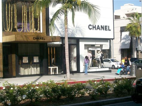 Chanel on Rodeo Drive | Yet another big, fancy, ridiculously… | Flickr