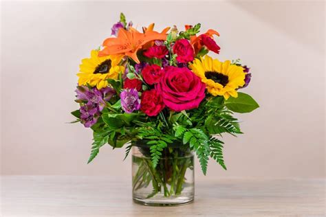 10 Best Flower Delivery Services for When You Need to Send the Perfect Gift