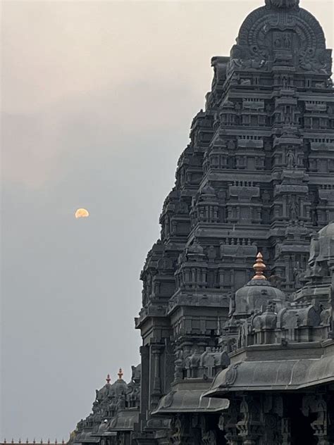 Yadagirigutta Temple: Where Narasimha Comes Alive In 5 Forms