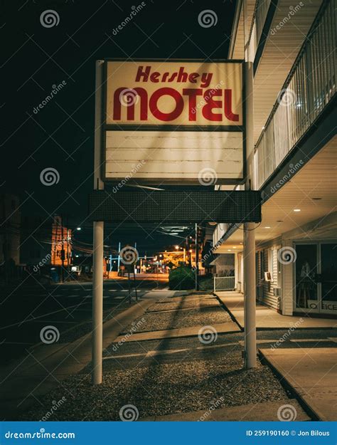 Hershey Motel Vintage Sign at Night, Seaside Heights, New Jersey Editorial Image - Image of ...