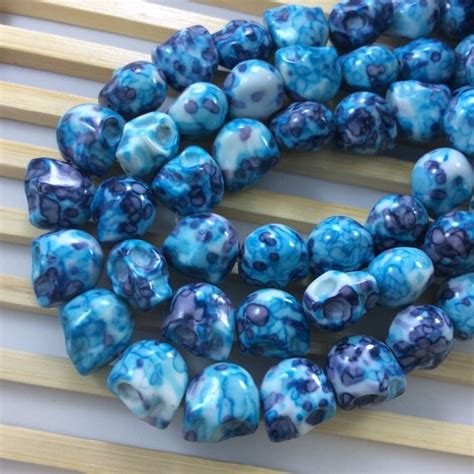 30 pcs gemstone howlite skull bead for jewelry making