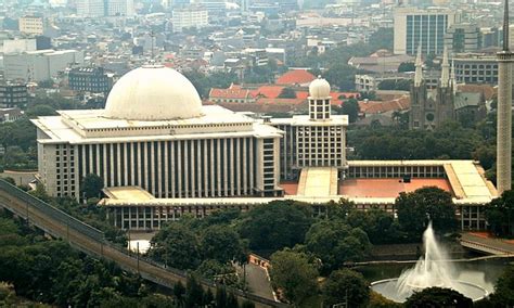 Masjid Istiqlal Jakarta 19 – Scout.ID