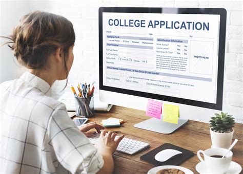 10 Accredited Online Colleges with No Application Fee