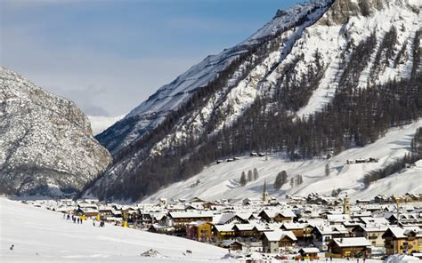 Livigno Ski Resort - A Guide from Ski Resorts Network