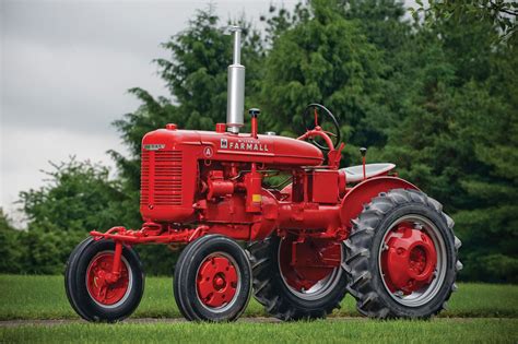 McCormick Farmall Tractor 1950 » Cars » OldtimeWallpapers.com ... | case ih international david ...