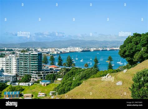 Mount Maunganui and Port of Tauranga scenic travel destination Stock ...