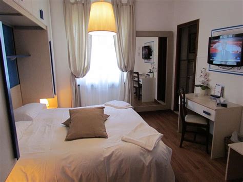 HOTEL IL COLLE DI MONTEROSSO (Monterosso al Mare) - Hotel Reviews, Photos, Rate Comparison ...