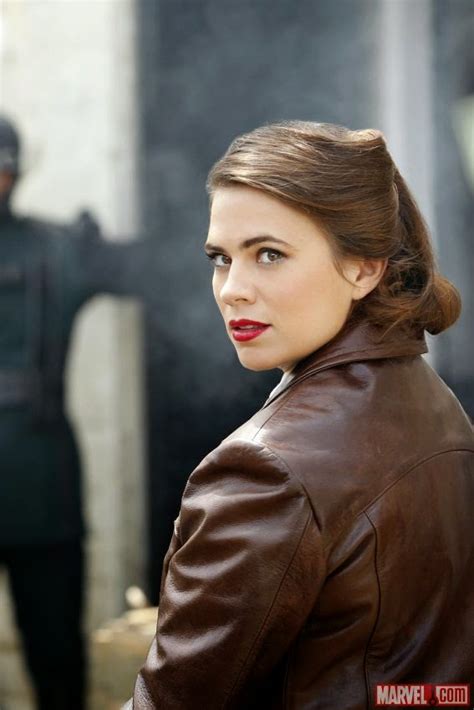 LAS CRÓNICAS DE AXA: Nueva imagen de Peggy Carter y otras más de Agents ...