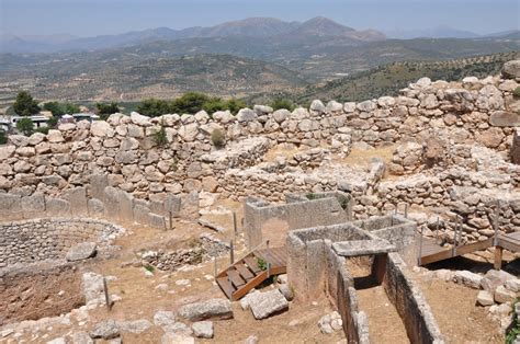 The Essential Archaeology of Greece | 10 Days Exploring Ancient Wonders