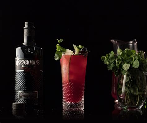 Brockmans Gin Tea and Cake Cocktails | Brockmans gin, Berry tea, Gin