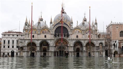 Venice may put glass wall around St. Mark's Basilica to curb future flood damage | Fox News
