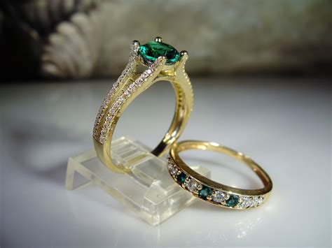 10K Alternative Bridal Ring Set, Green Emerald Diamond Engagement Ring, Green Emerald & Diamond ...