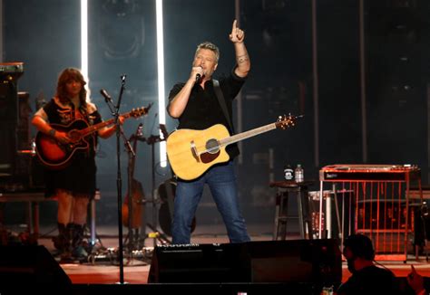 Blake Shelton Goes Platinum with 'If I'm Honest,' Lands CMA Performance