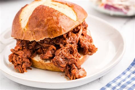 Jackfruit "Pulled Pork" Sandwiches - The Magical Slow Cooker