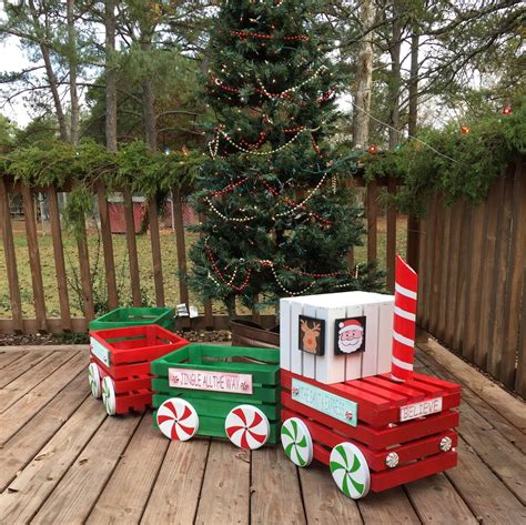 Me and My Crafties: Little Christmas Crate Train | Outside christmas decorations, Christmas ...