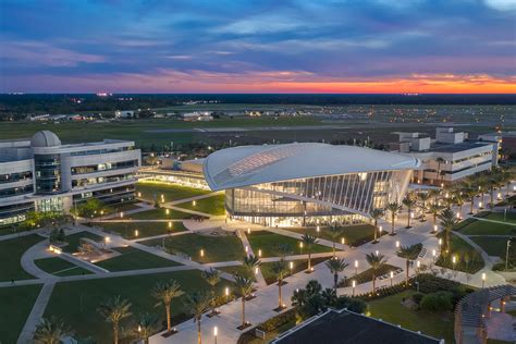 Embry Riddle Calendar 2024 - Elna Noelyn