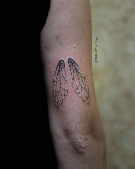 wings tattoo | Asas, Blackwork, Instagram