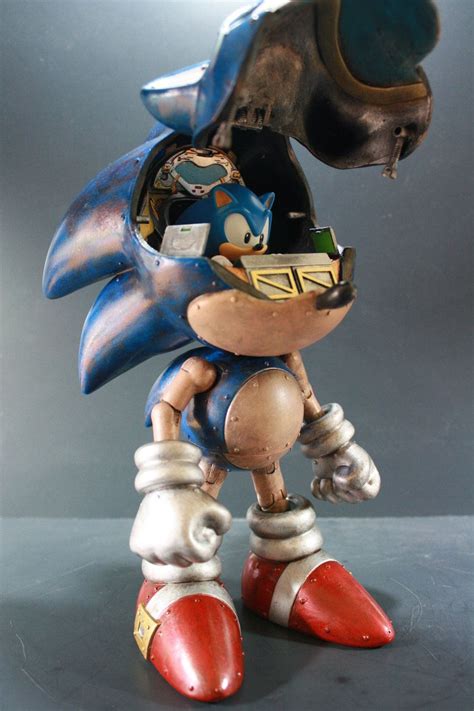 Custom Sonic Mech by kodykoaal | Vinyl art toys, Crazy toys, Custom toys