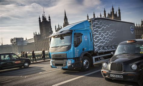 Volvo Trucks’ UK dealers achieve 96% first-time MOT pass rate in 2014 | Commercial Dealers UK ...