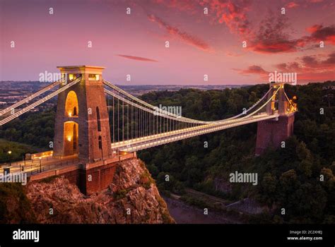 Bristol, england suspension bridge hi-res stock photography and images ...