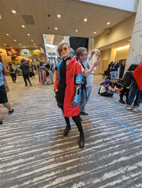 Vash the Stampede Cosplay : r/gencon