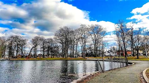 Bowne Park - Flushing, NYC - January 2021 - YouTube